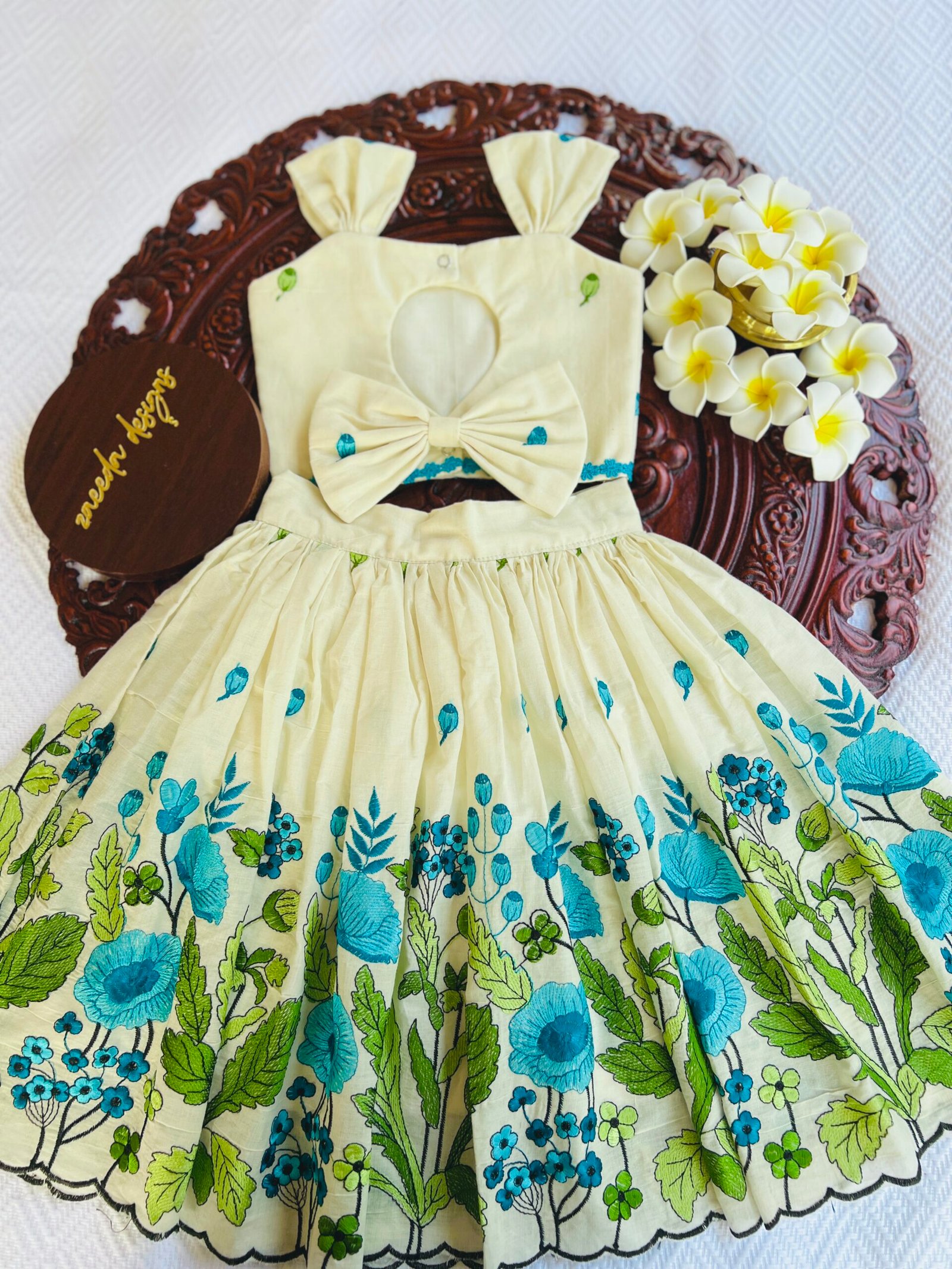 CORA COTTON SKYBLUE EMBROIDERY skirt & top