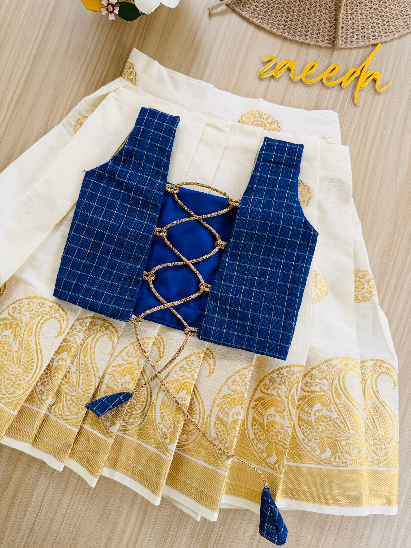 COTTON KASAVE SKIRT & BLUE ,RED,MAGENTA TOP PATTUPAVADA - Image 6