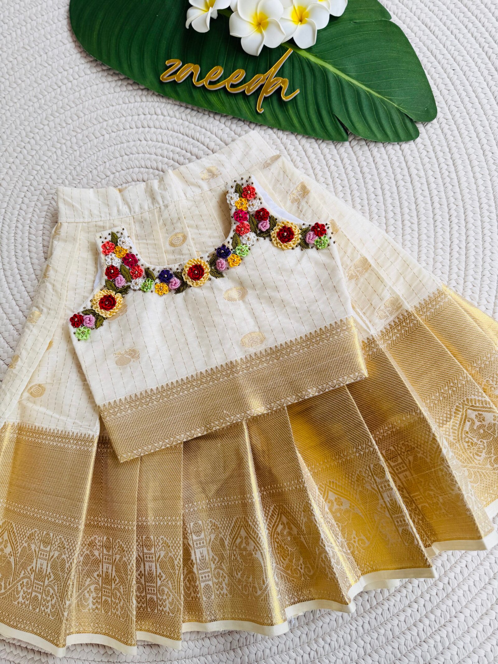 COTTON KASAVE WITH TREAD EMBROIDERY PATTUPAVADA - Image 2