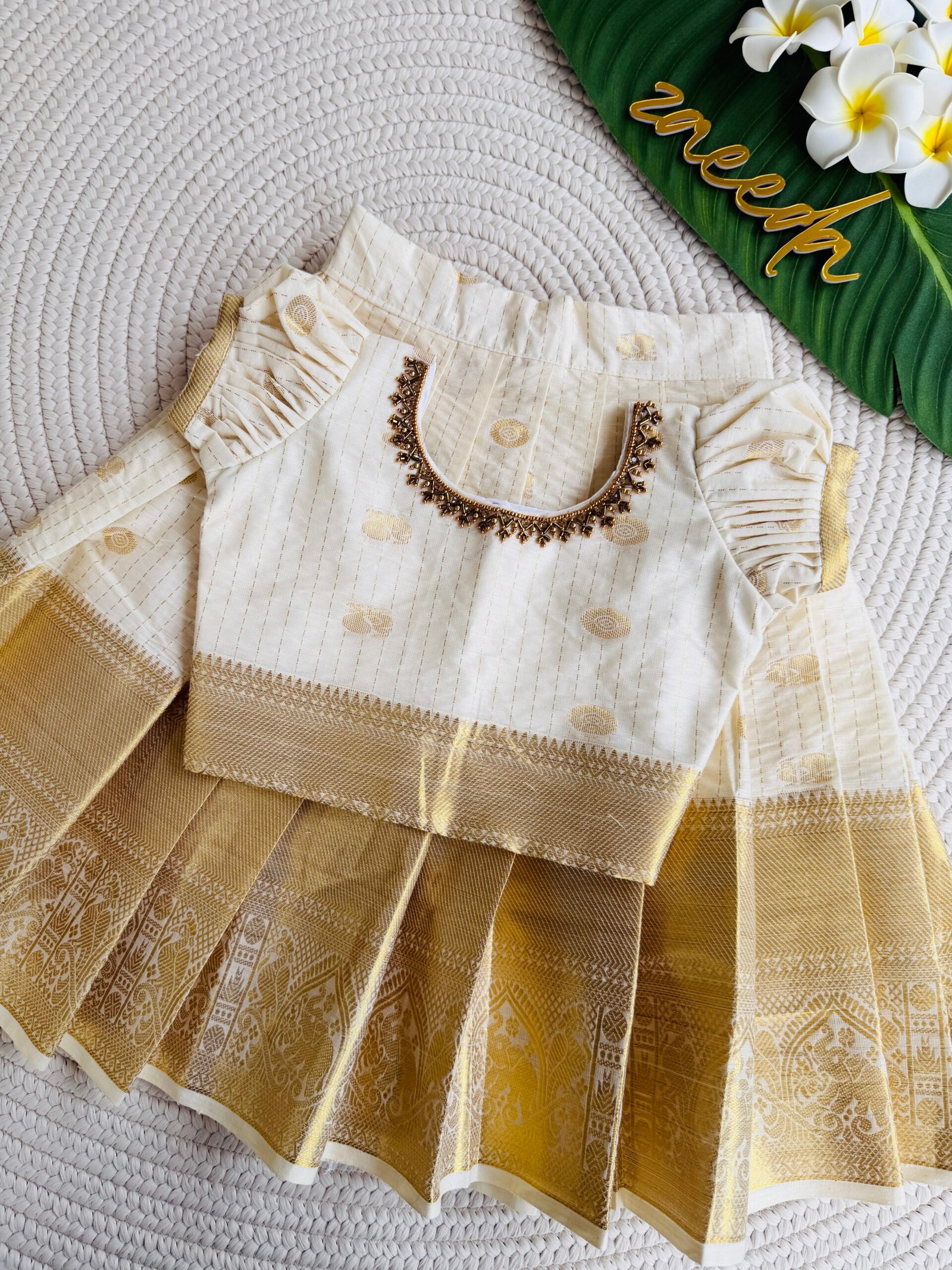 COTTON KASAVE HAND WORK WITH PUFF SLEEVES PATTUPAVADA - Image 2