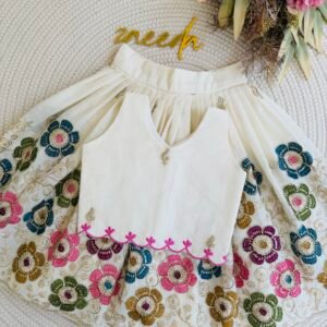 SEM CORA COTTON FLOWER EMBROIDERY  SKIRT AND TOP